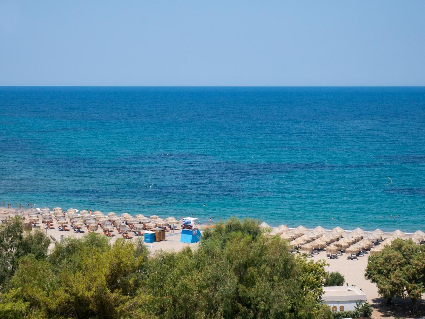 Elegant Beach Hotel Kyparissia Exterior foto